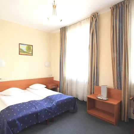 Irina Ξενοδοχείο 3*