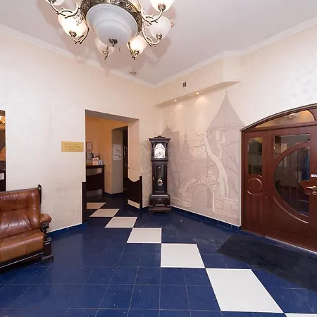 Hotell Irina 3*