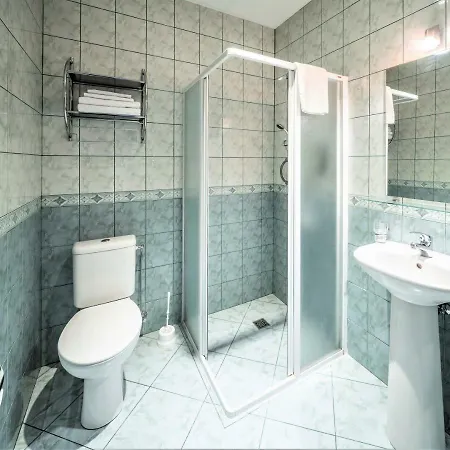 Irina Hotel