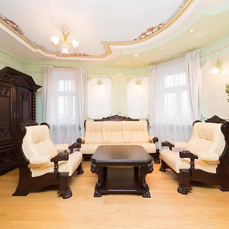Hotell Irina 3*